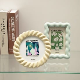 Helio Ferretti | Oval Braid Photo Frame | 17x17cm | Cream