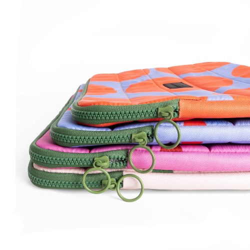 Helio Ferretti | Spotty Laptop Case | Pink