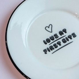 The Gift Label | Living Collection | Plate | Love at First Bite