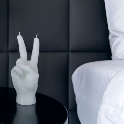 CandleHand | 'Peace' Candle | White