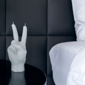 CandleHand | 'Peace' Candle | White