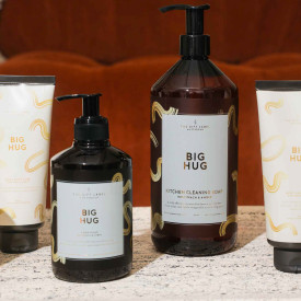 The Gift Label | Hand Soap | Big Hug | Rosy Peach & Amber | 400ml