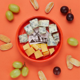 Balvi | Snack Bowl | Gouda | Red
