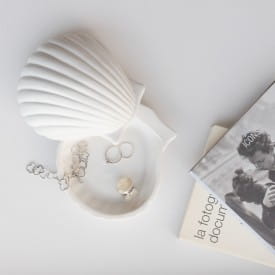 Helio Ferretti | Ceramic Shell Jewellery Box | White